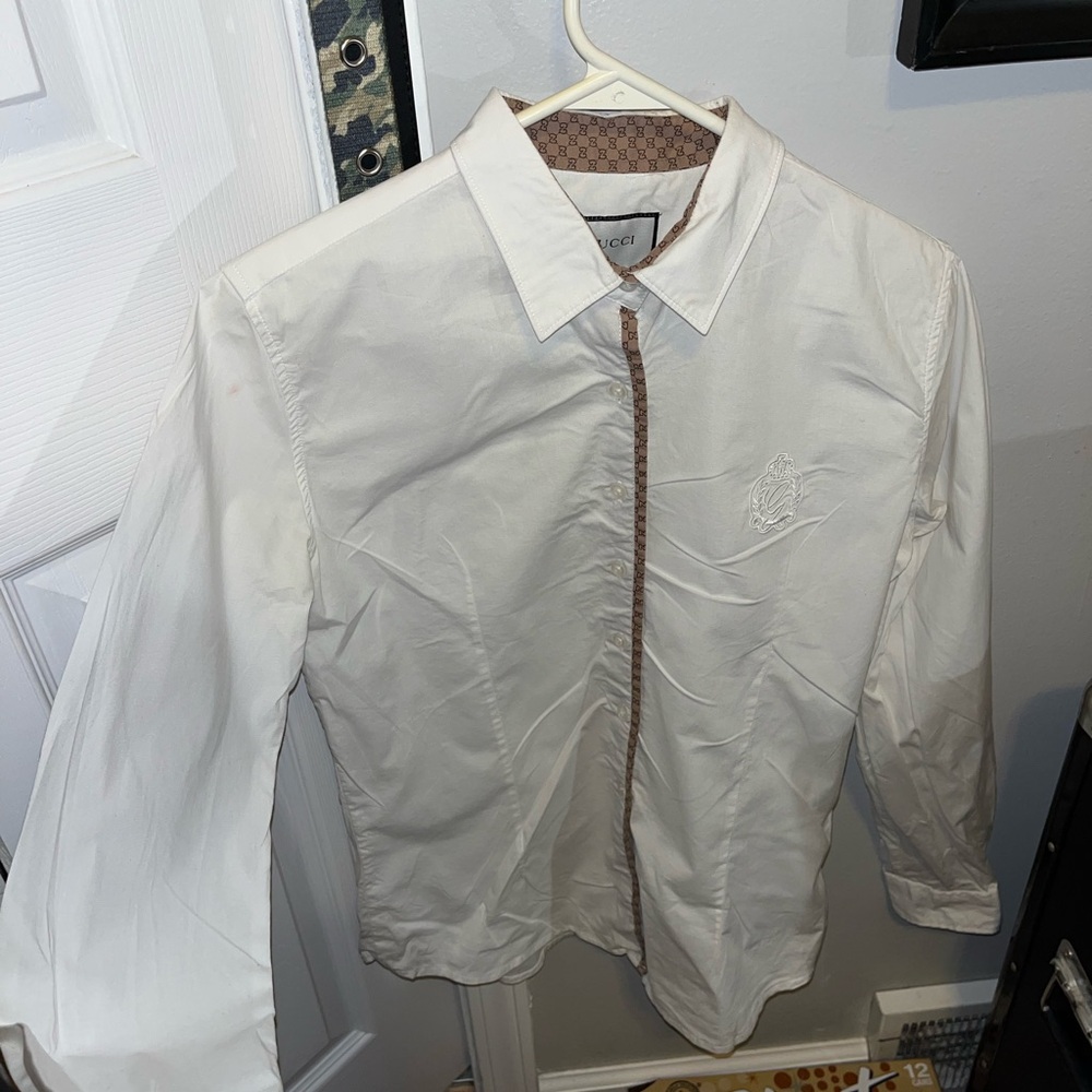Gucci White Long Sleeve Button Down Shirt with Brown Accents